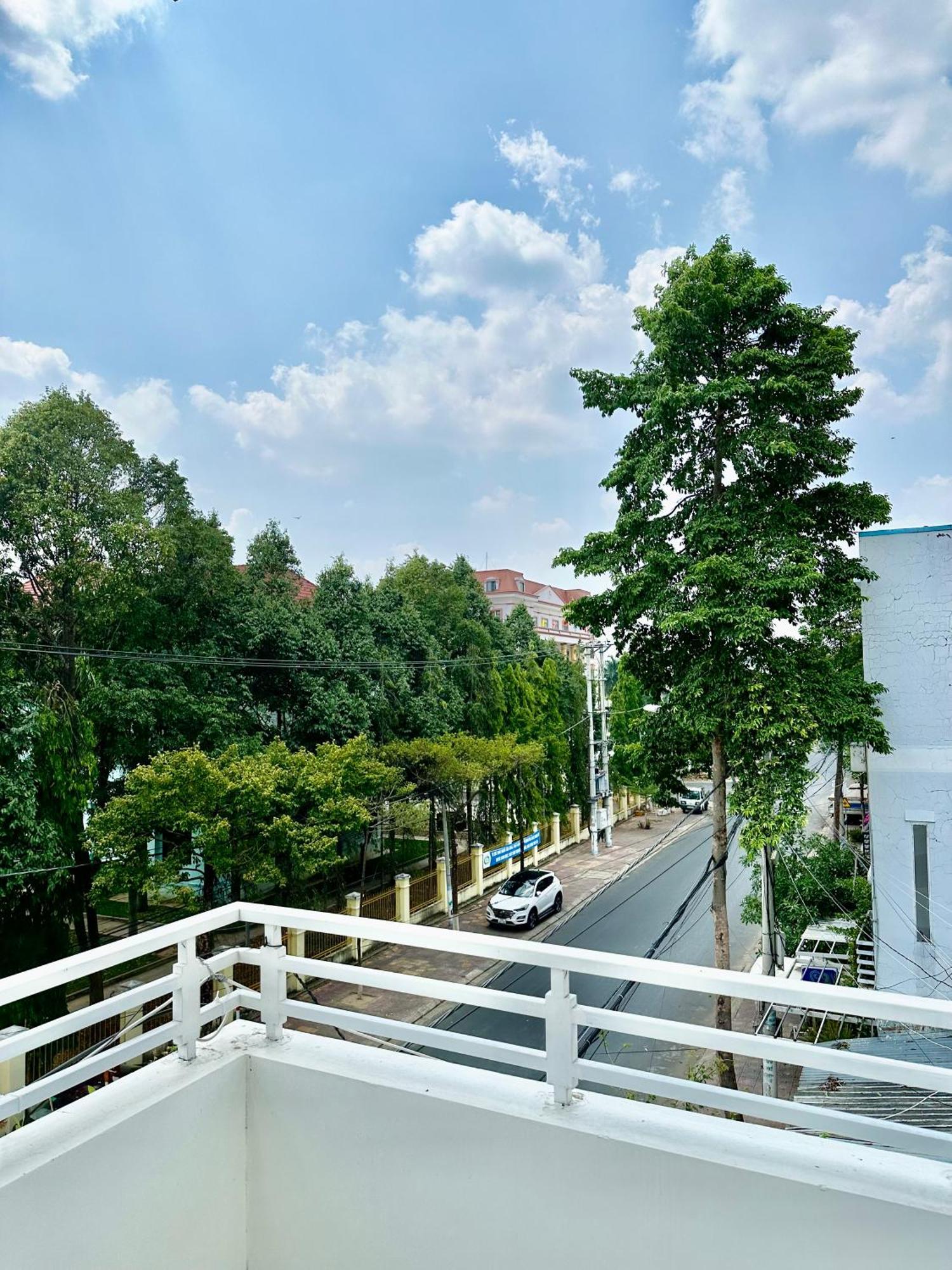 Chang Coffee & Homestay Kon Tum Esterno foto